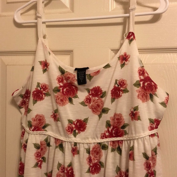 Torrid size1 rose print tank - Picture 2 of 5